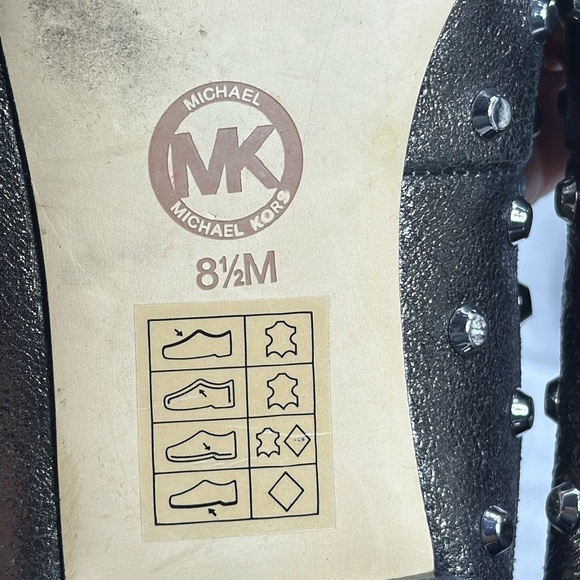 (E2) Michael Kors Ailee metallic leather flats with silver studs, size 8.5M - Picture 7 of 14
